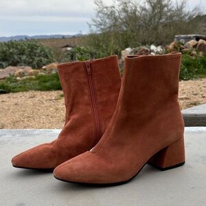 Vagabond Tan Suede Ankle Boots
